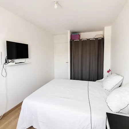 Habitación en casa particular Moderne Dans Maison Partagee *